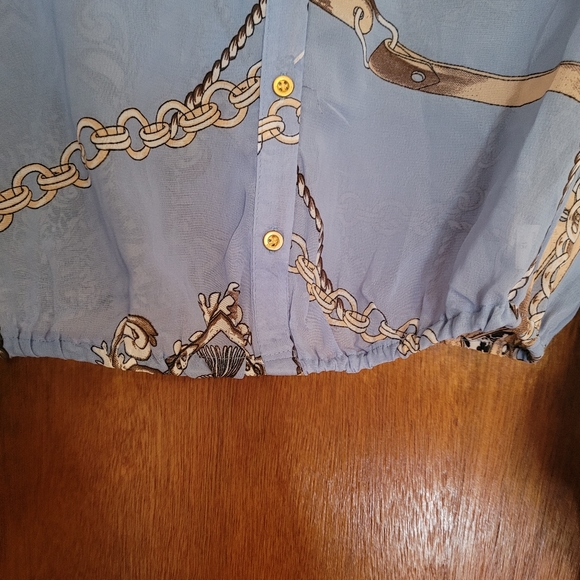 Fashion Nova blouse - Picture 5 of 5